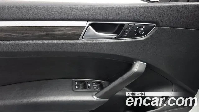 Volkswagen Passat 2018 — фото 17