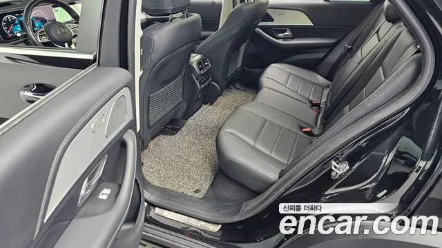 Mercedes-Benz GLE-Class 2021 — фото 12
