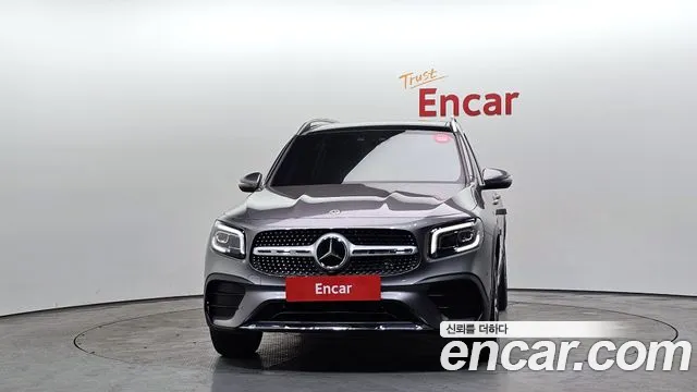 Mercedes-Benz GLB-Class 2023 — фото 3