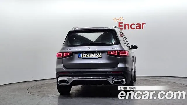 Mercedes-Benz GLB-Class 2023 — фото 4