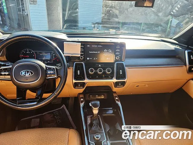 Kia Sorento 2021 — фото 10