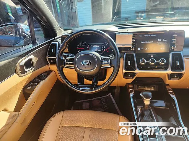 Kia Sorento 2021 — фото 11
