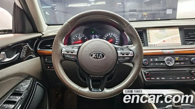 Kia K7 2016 — фото 13