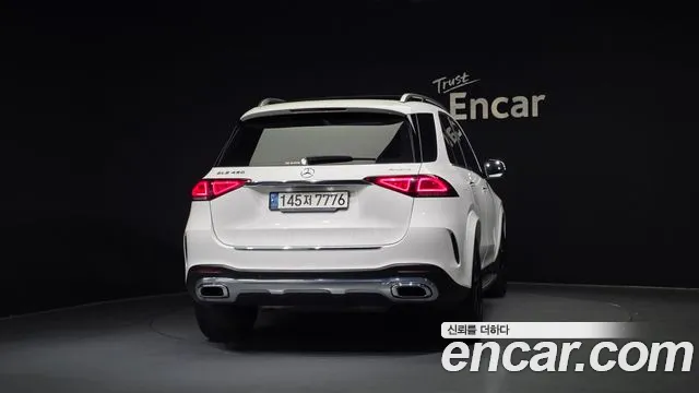 Mercedes-Benz GLE-Class 2021 — фото 4