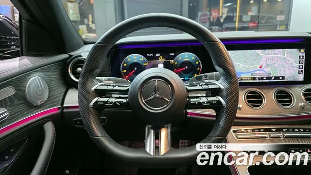 Mercedes-Benz E-Class 2021 — фото 13