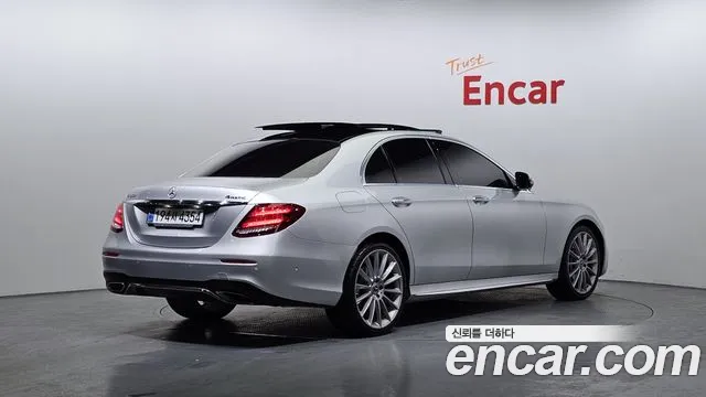 Mercedes-Benz E-Class 2020 — фото 2