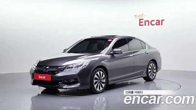 Honda Accord 2017 — фото 1