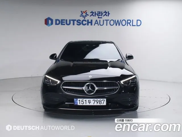 Mercedes-Benz C-Class 2024 — фото 3
