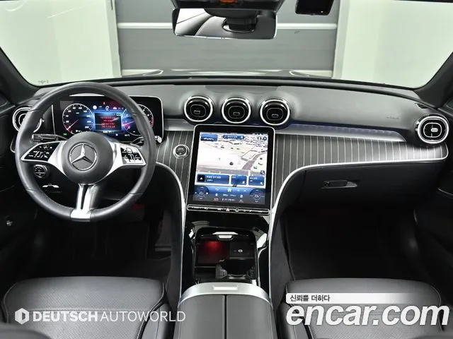 Mercedes-Benz C-Class 2024 — фото 5