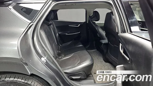 Kia EV6 2023 — фото 12