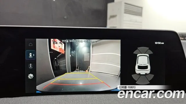 Kia EV6 2023 — фото 15