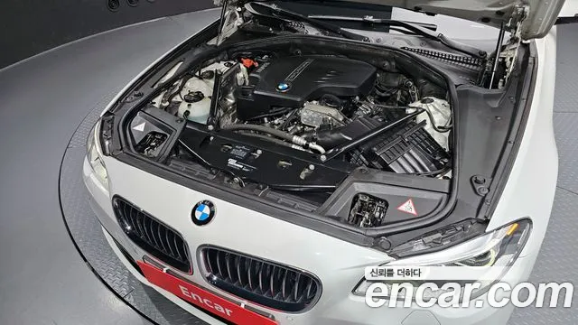 BMW 5-Series 2016 — фото 6