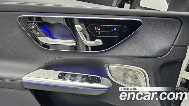 Mercedes-Benz GLC-Class 2025 — фото 15