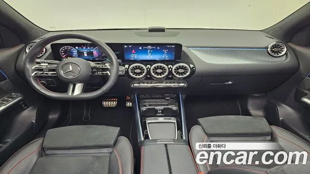Mercedes-Benz GLA-Class 2025 — фото 7