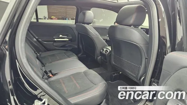 Mercedes-Benz GLA-Class 2025 — фото 14