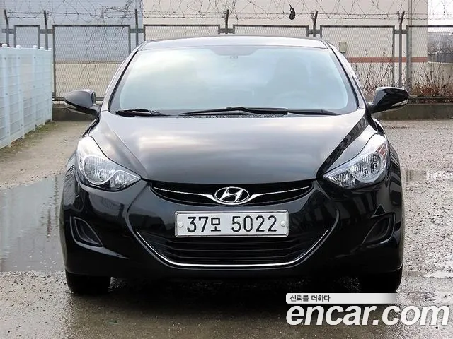 Hyundai AVANTE 2014 — фото 2
