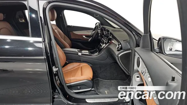 Mercedes-Benz GLC-Class 2021 — фото 11