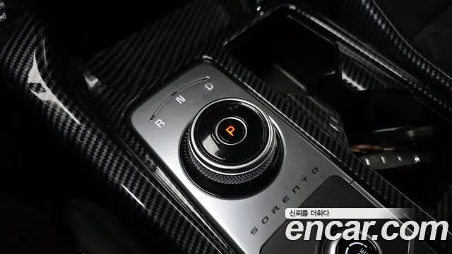 Kia Sorento 2023 — фото 9
