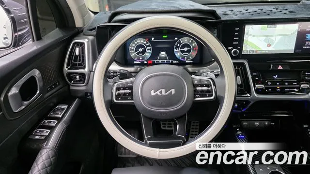 Kia Sorento 2023 — фото 13