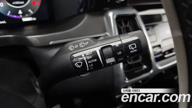 Kia Sorento 2023 — фото 16