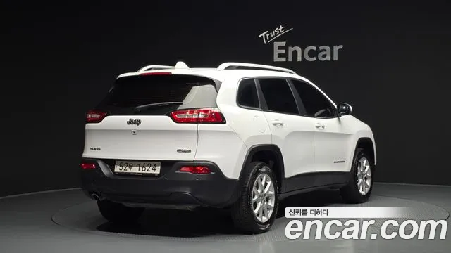 Jeep Cherokee 2017 — фото 2