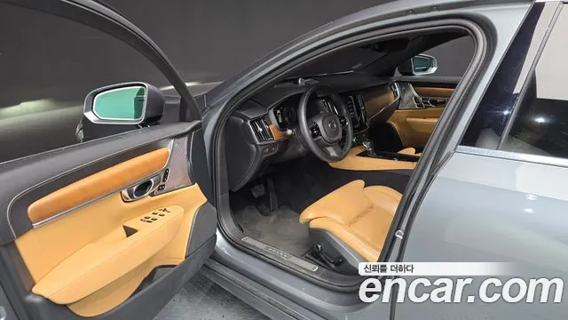 Volvo S90 2019 — фото 10
