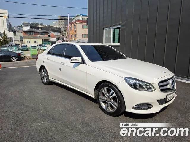 Mercedes-Benz E-Class 2015 — фото 2
