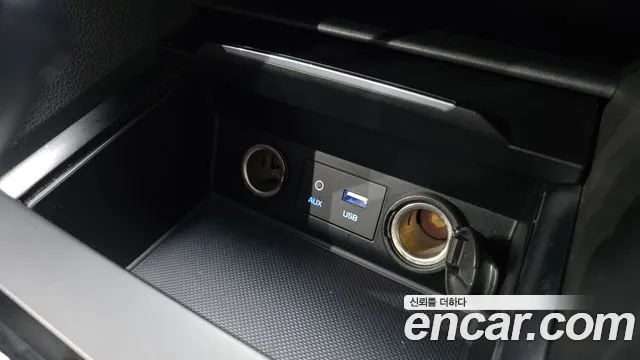 Hyundai AVANTE 2016 — фото 19
