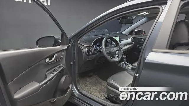 Hyundai Kona 2018 — фото 10
