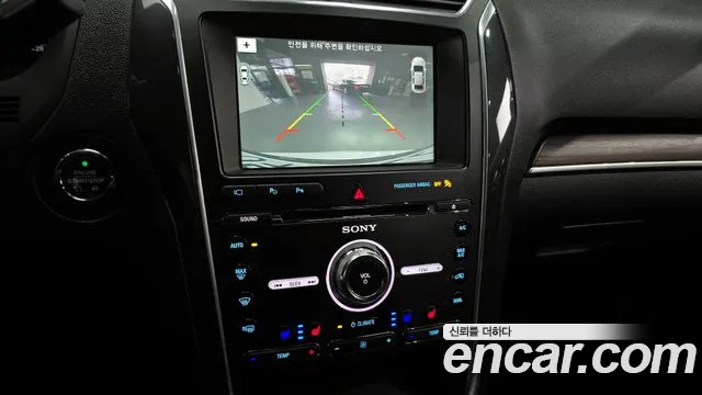 Ford Explorer 2017 — фото 15