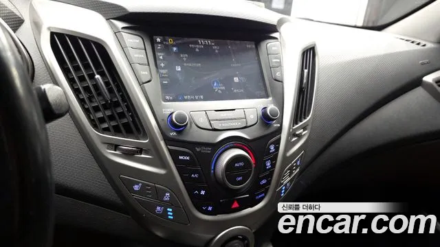 Hyundai Veloster 2017 — фото 14