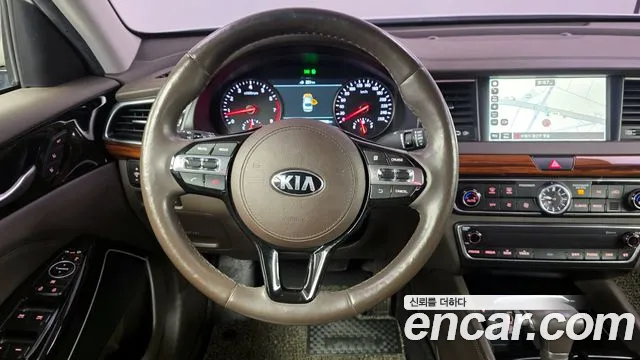 Kia K7 2017 — фото 13