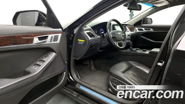 Hyundai Genesis 2016 — фото 10