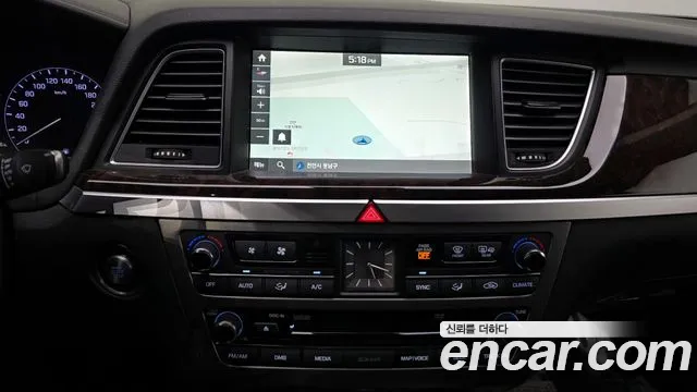 Hyundai Genesis 2016 — фото 14