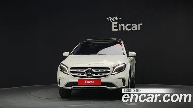 Mercedes-Benz GLA-Class 2018 — фото 3
