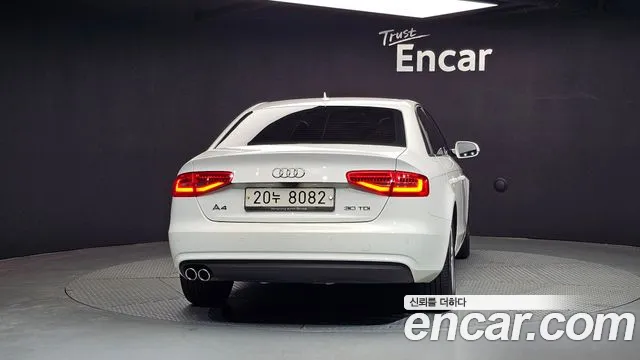Audi A4 2015 — фото 4