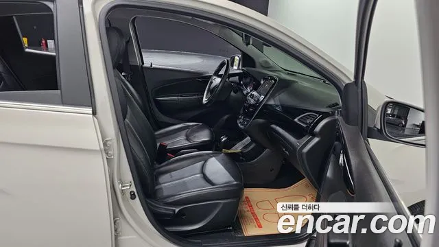 ChevroletGMDaewoo Spark 2019 — фото 12