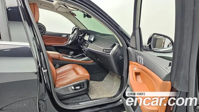 BMW X7 2020 — фото 10