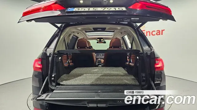 BMW X7 2020 — фото 20