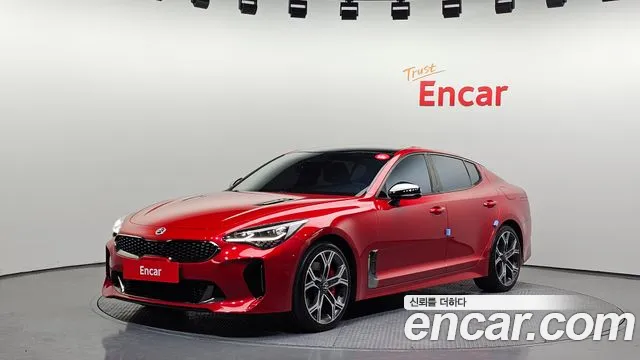 Kia Stinger 2019 — фото 1