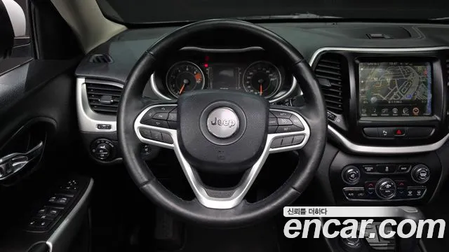 Jeep Cherokee 2017 — фото 13