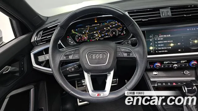 Audi Q3 2023 — фото 13