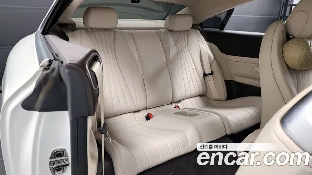 Mercedes-Benz E-Class 2020 — фото 12