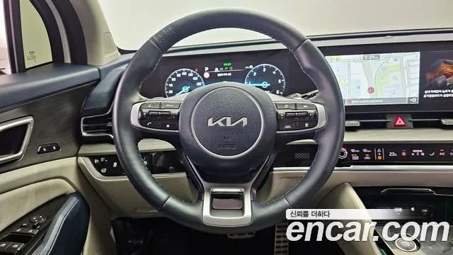 Kia Sportage 2023 — фото 13