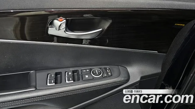 Kia Sorento 2018 — фото 18