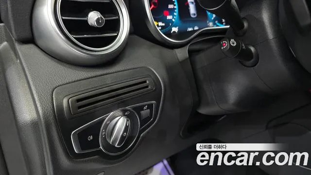 Mercedes-Benz GLC-Class 2023 — фото 13