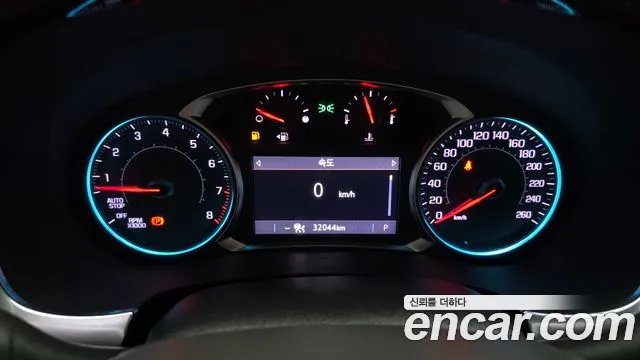 ChevroletGMDaewoo Traverse 2023 — фото 8