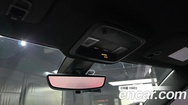 ChevroletGMDaewoo Traverse 2023 — фото 19