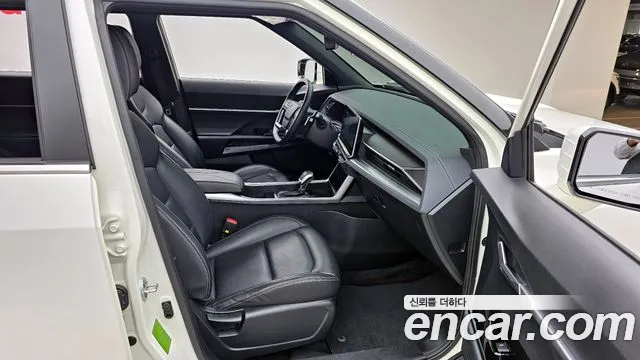 KG_Mobility_Ssangyong Torres 2023 — фото 11