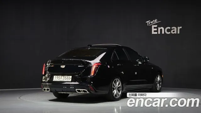 Cadillac CT4 2020 — фото 2